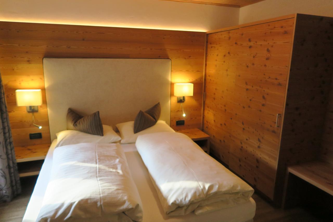 Garni Salegg Aparthotel Ortisei Exterior foto